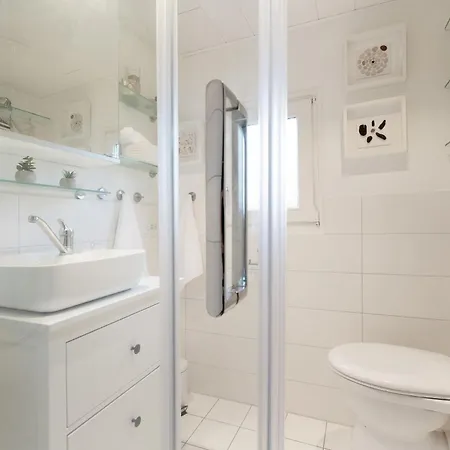 Danziger Platz 427 *